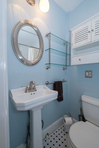 295 Beacon 32, Boston, MA 02116