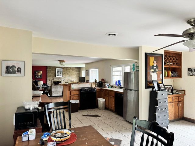 8665 Hawthorne ROAD, Milwaukee, WI 53217