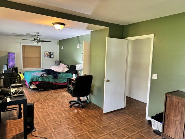 8665 Hawthorne ROAD, Milwaukee, WI 53217