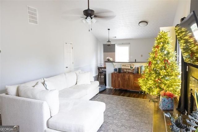 1311 PINE ACRE Drive, Sugar Hill, GA 30518