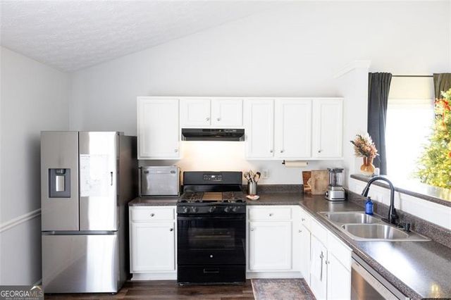 1311 PINE ACRE Drive, Sugar Hill, GA 30518