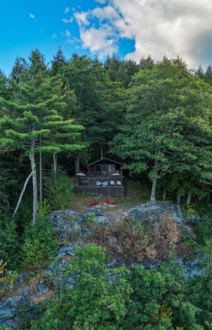 544 Vulture Mountain Road, Stockbridge, VT 05772