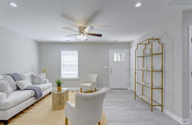 122 Thompson Street, Walterboro, SC 29488
