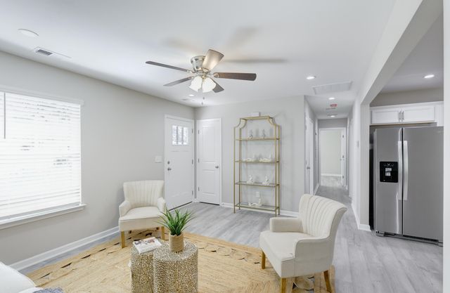 122 Thompson Street, Walterboro, SC 29488