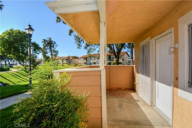 3736 Oak Creek, Ontario, CA 91761