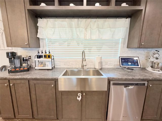 23920 Perkins Road, Porter, TX 77365