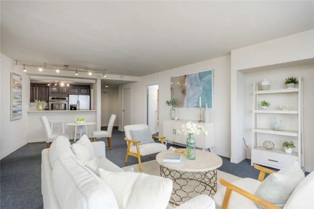 700 E Ocean Boulevard 2703, Long Beach, CA 90802
