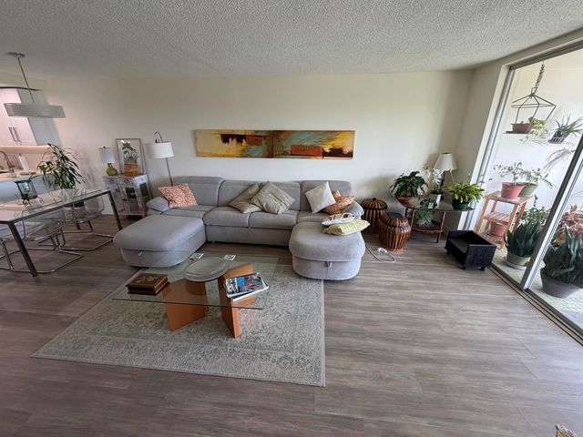 3001 S Course Drive 501, Pompano Beach, FL 33069