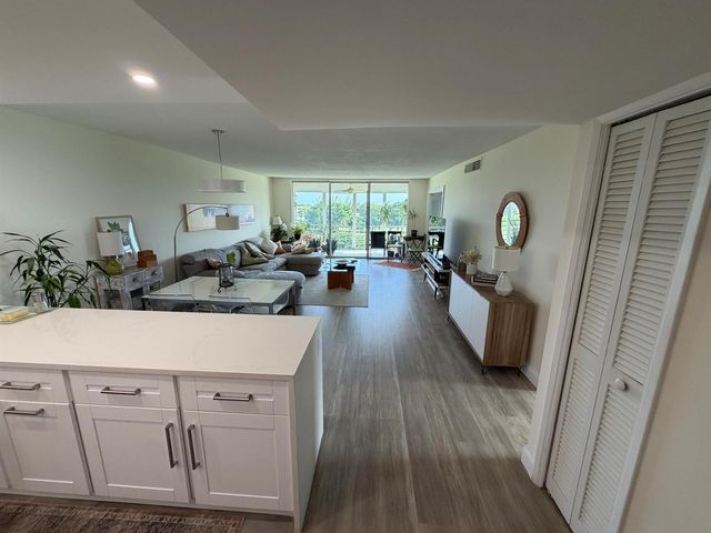 3001 S Course Drive 501, Pompano Beach, FL 33069