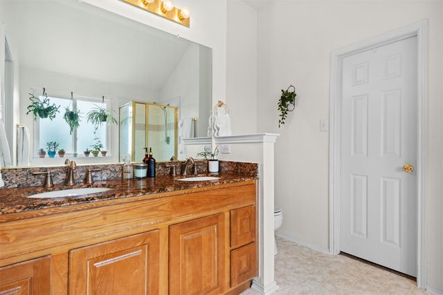 10404 Lake Brook Drive, Fort Worth, TX 76053