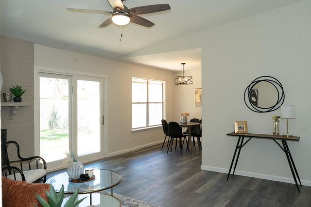 11608 Fast Horse DR, Austin, TX 78759