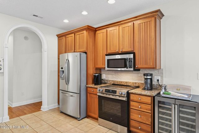 9116 Oak Ridge Plantation Drive SW, Calabash, NC 28467