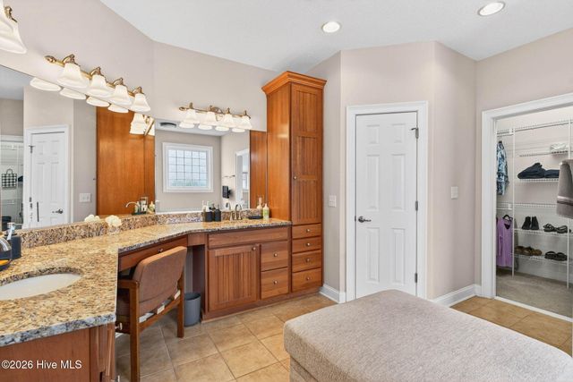 9116 Oak Ridge Plantation Drive SW, Calabash, NC 28467