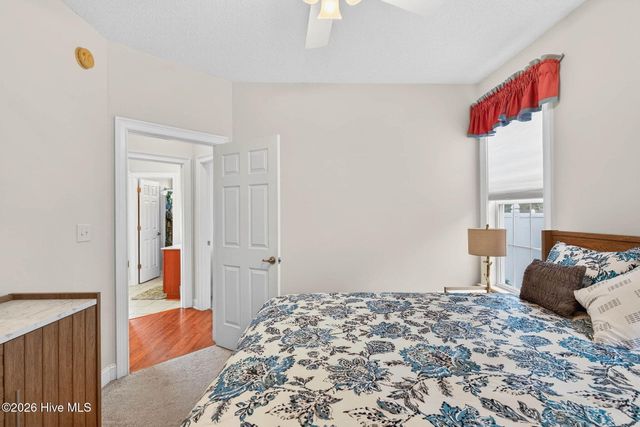 9116 Oak Ridge Plantation Drive SW, Calabash, NC 28467