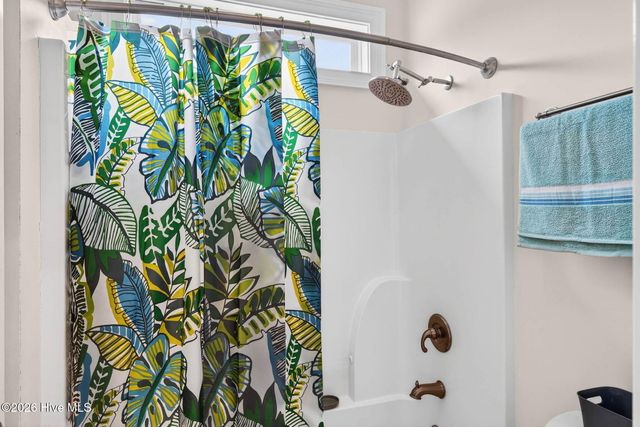 9116 Oak Ridge Plantation Drive SW, Calabash, NC 28467