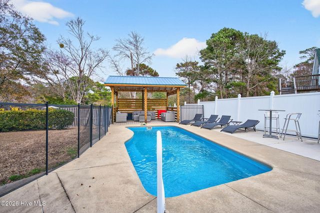 9116 Oak Ridge Plantation Drive SW, Calabash, NC 28467