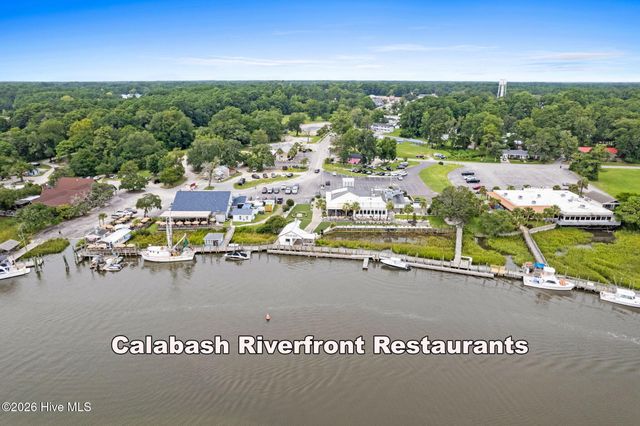 9116 Oak Ridge Plantation Drive SW, Calabash, NC 28467