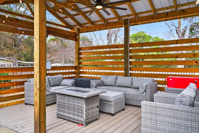 9116 Oak Ridge Plantation Drive SW, Calabash, NC 28467