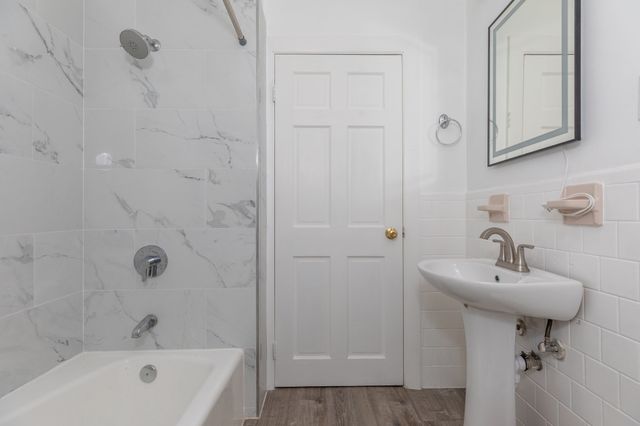 289 Milton St, Dedham, MA 02026