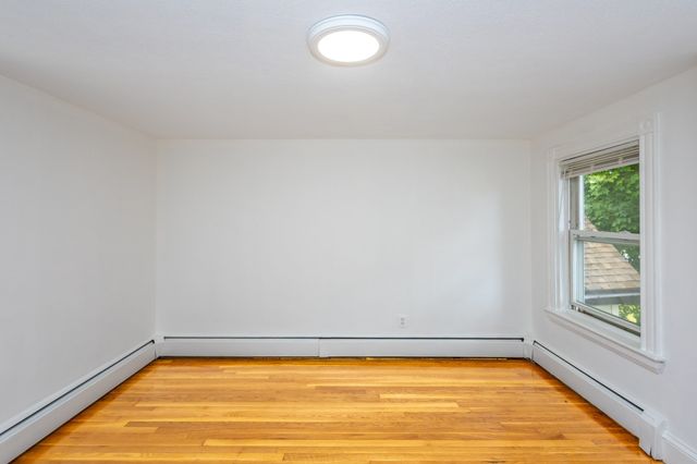 289 Milton St, Dedham, MA 02026
