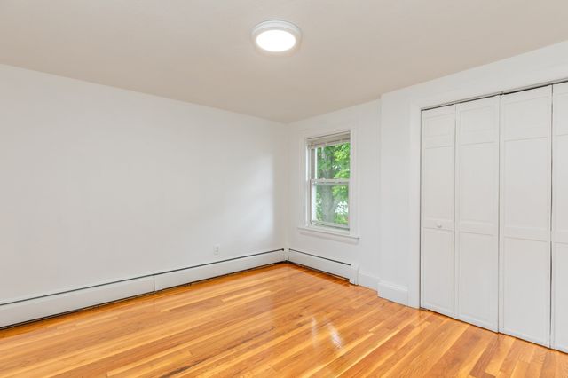 289 Milton St, Dedham, MA 02026