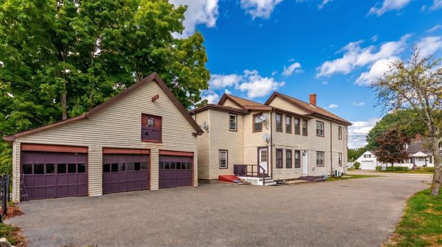 289 Milton St, Dedham, MA 02026