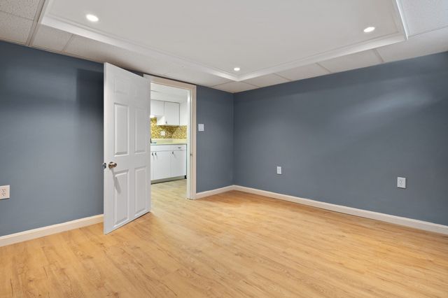 289 Milton St, Dedham, MA 02026