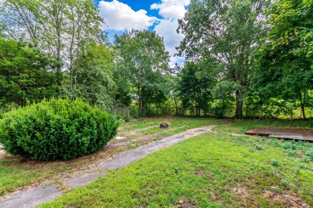 289 Milton St, Dedham, MA 02026