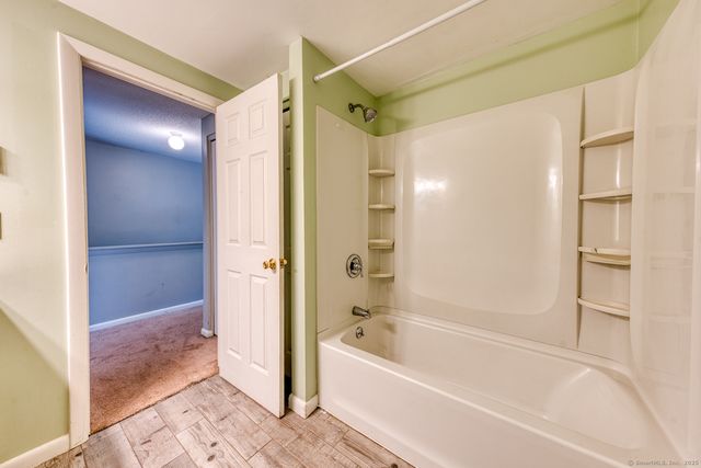 12 Stone Pond Road 12, Tolland, CT 06084