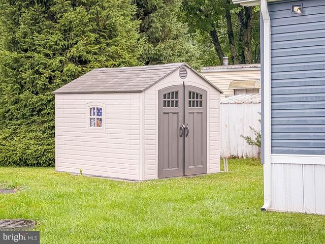 151 HARDING DR, Fairless Hills, PA 19030