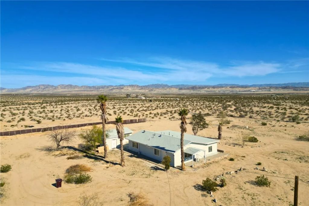 70626 Sunny Sands, 29 Palms, CA 92277