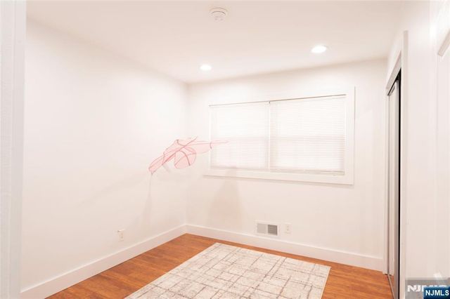 19 Coles Court, River Edge, NJ 07661