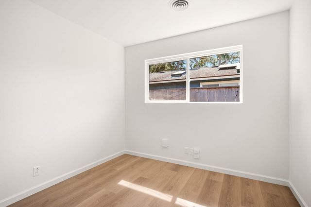 1114 Miles Avenue, Pacific Grove, CA 93950