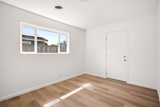 1114 Miles Avenue, Pacific Grove, CA 93950