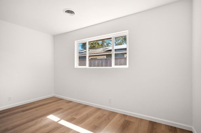 1114 Miles Avenue, Pacific Grove, CA 93950