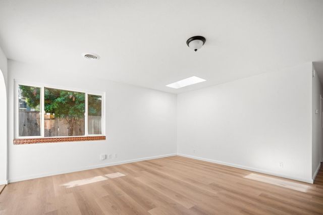 1114 Miles Avenue, Pacific Grove, CA 93950