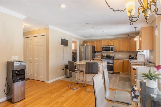 36 Sunrise Ave, Worcester, MA 01606