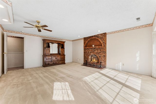 3405 26th Street SE, Puyallup, WA 98374
