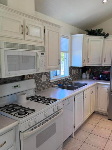 81620 Avenue 49 98a, Indio, CA 92201