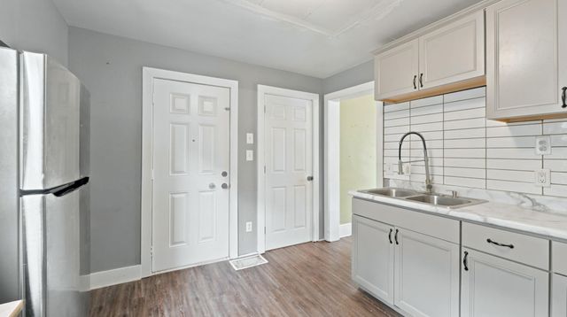 424 W Packard Avenue, Fort Wayne, IN 46807