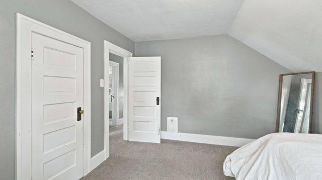 424 W Packard Avenue, Fort Wayne, IN 46807