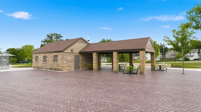 424 W Packard Avenue, Fort Wayne, IN 46807