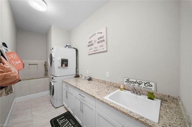 9796 Strike LN, Bonita Springs, FL 34135