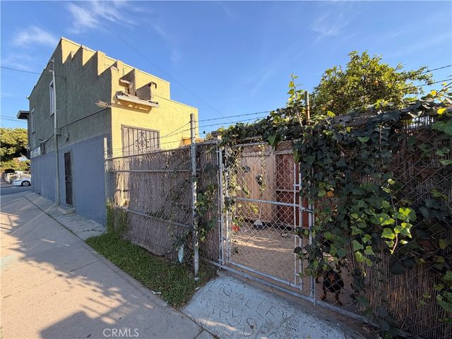 601 S Record Avenue, Los Angeles, CA 90023