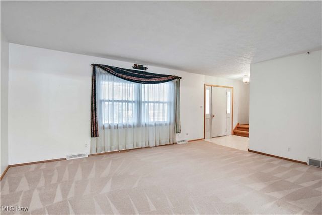 8832 Arrowood Court, Mentor, OH 44060