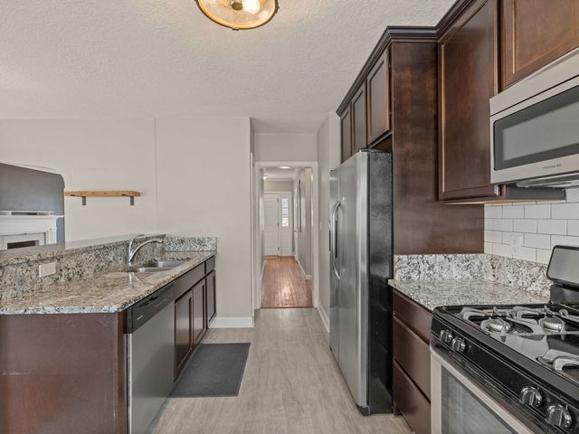 2313 26th Street, Rock Island, IL 61201