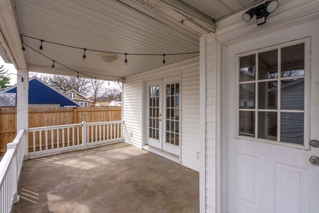 2313 26th Street, Rock Island, IL 61201