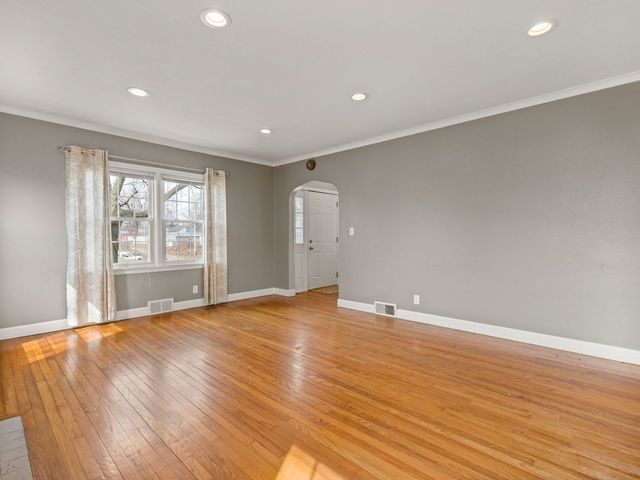 2313 26th Street, Rock Island, IL 61201