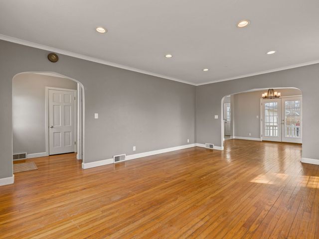 2313 26th Street, Rock Island, IL 61201