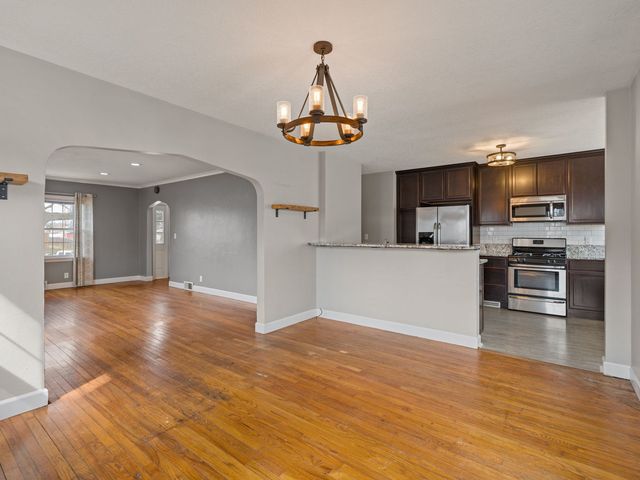 2313 26th Street, Rock Island, IL 61201